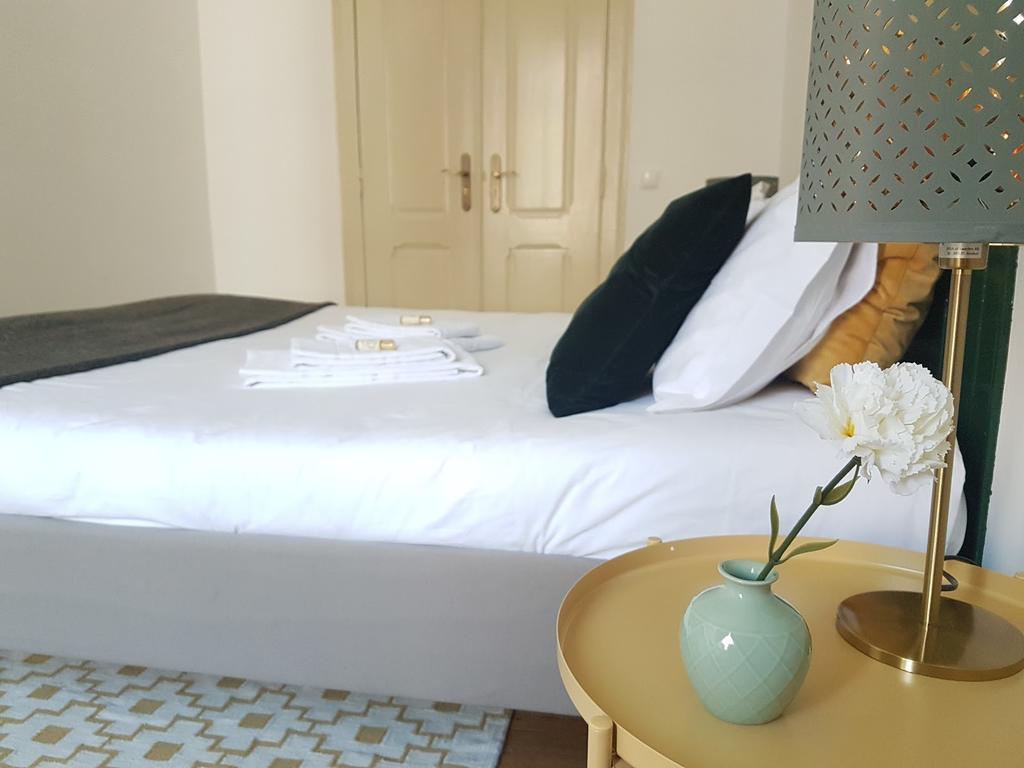 Dukostel Hotell Lisboa Exteriör bild
