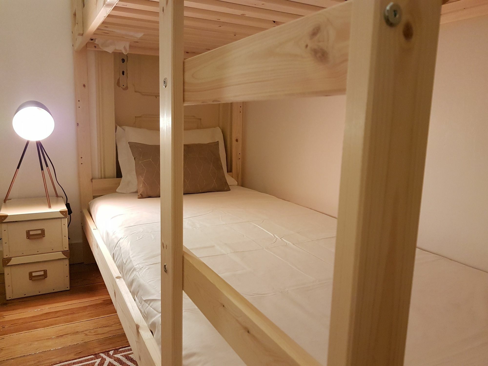 Dukostel Hotell Lisboa Exteriör bild